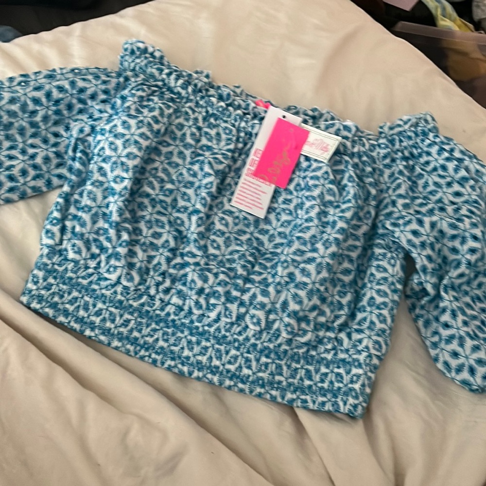 Lilly Pulitzer NWT off the shoulder crop